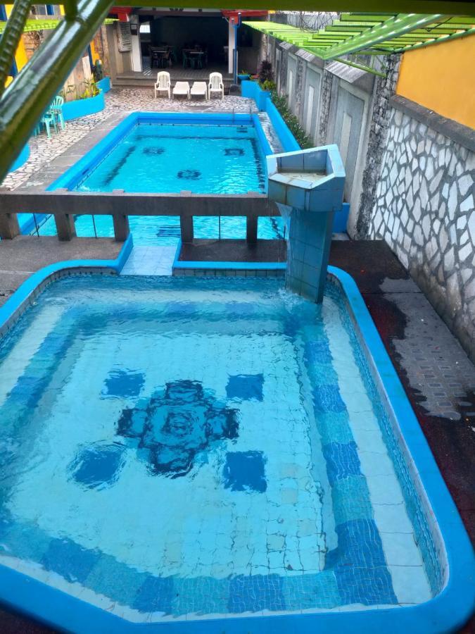 2 Hotel Saleh Angeles Eksteriør billede